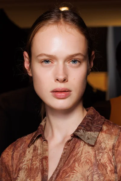 Look 2